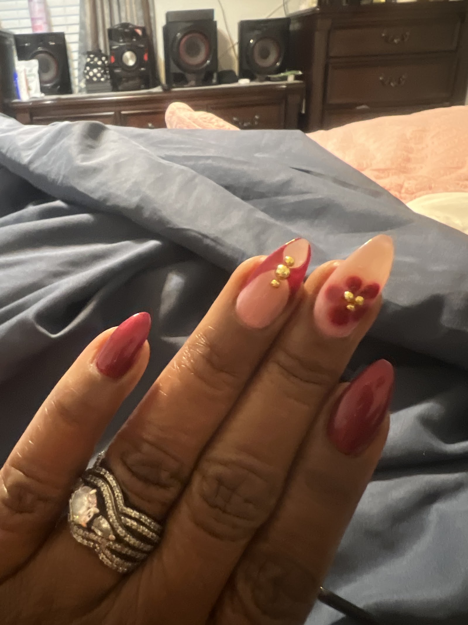Nails TLC ( UNDER NEW MANAGEMENT ) nail photo 3
