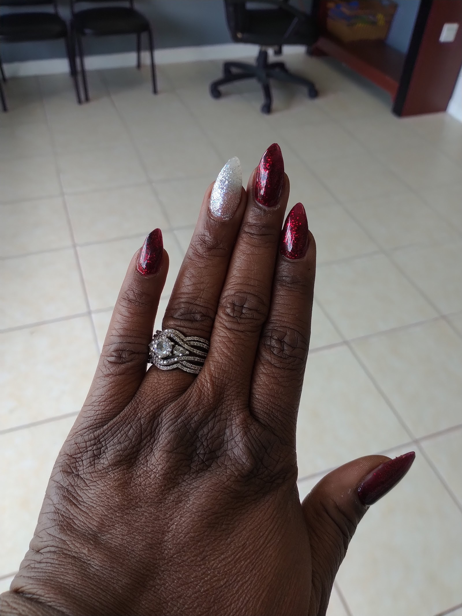 Nails TLC ( UNDER NEW MANAGEMENT ) nail photo 7