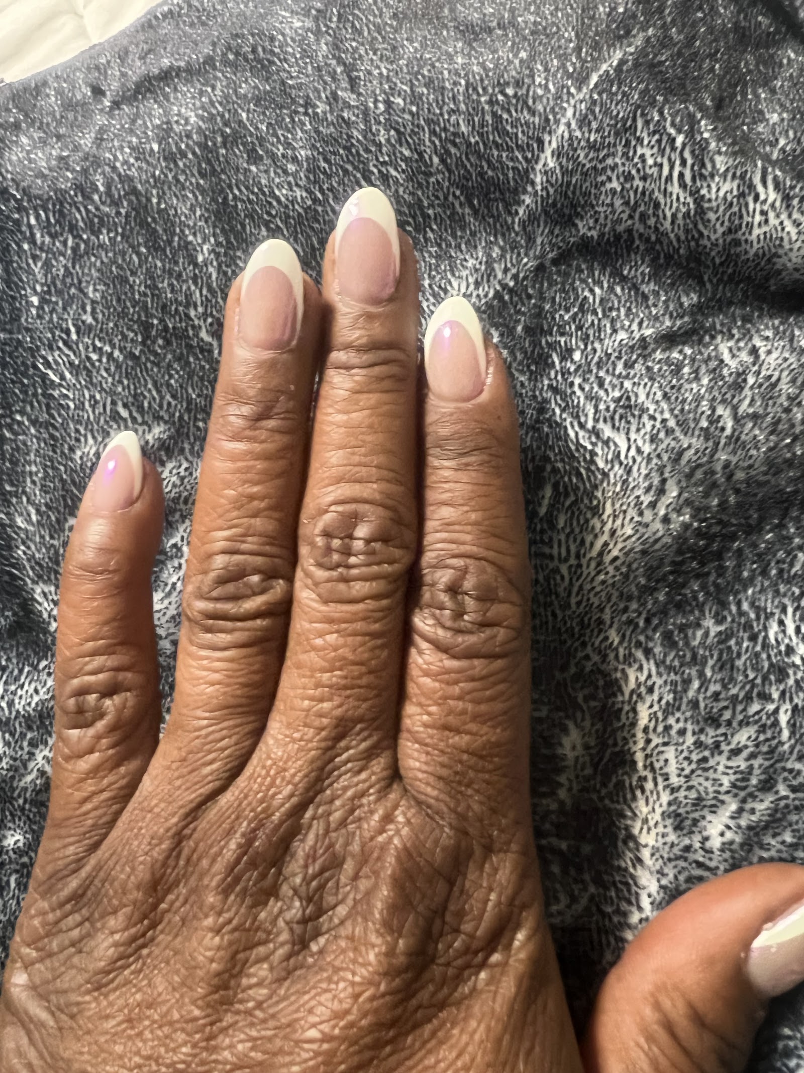 Nails TLC ( UNDER NEW MANAGEMENT ) nail photo 8